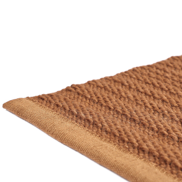 VM Carpet Haiku 7373 copper corner kuva