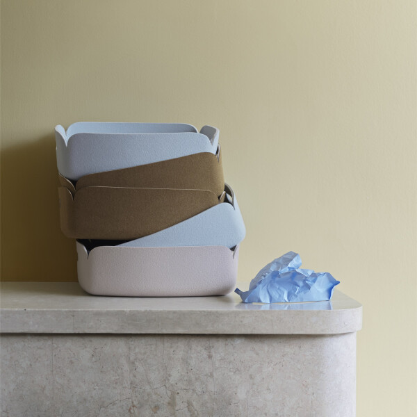 muuto restore tray stacked image