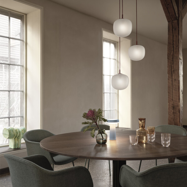 muuto rime 18 deep red lifestyle image