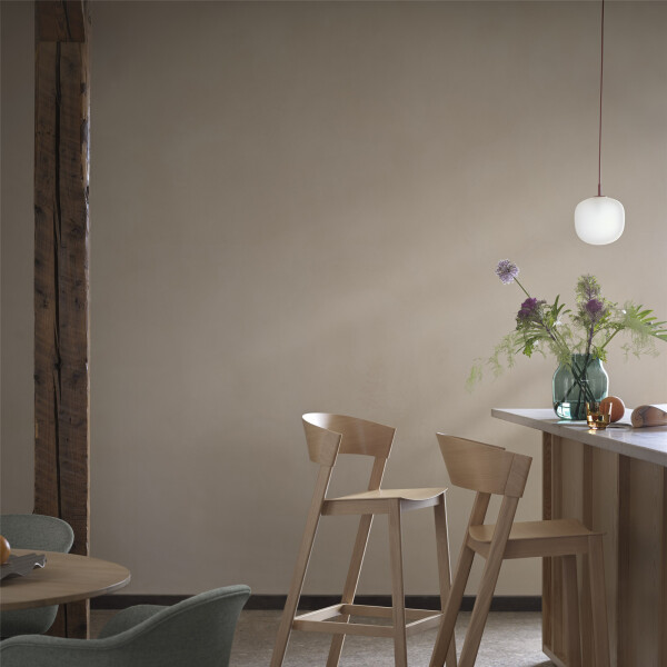 muuto rime 18 deep red muuto image